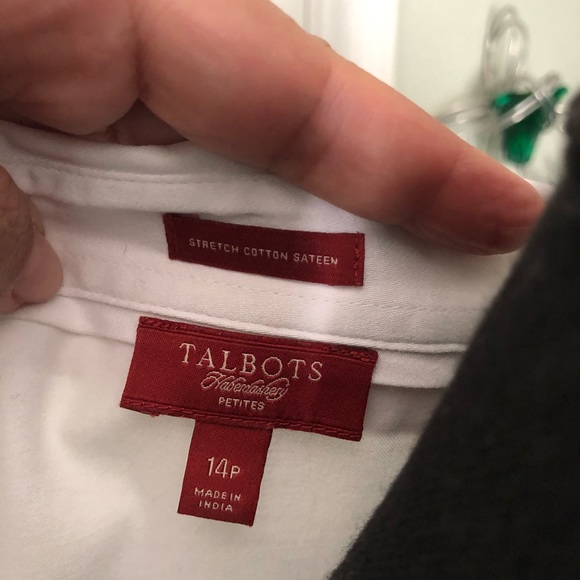 Two Talbot’s Petite Ladies white blouses 14P/16P - Picture 4 of 4